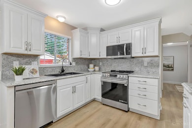 1380 Yellowglen Dr, Cincinnati, OH 45255 - photo 7