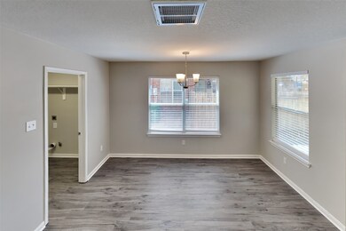 2539 Camden Park Dr, Conroe, TX 77385 - photo 4