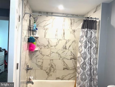 13 Hall St, Newport, NJ 08345 - photo 5