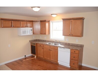 84 Hill St, West Springfield, MA 01089 - photo 6