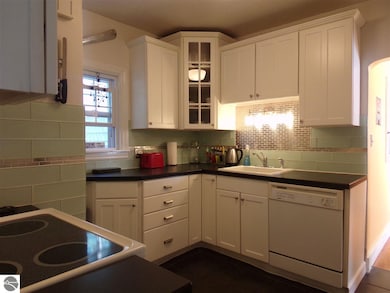Lots of cupboard space.