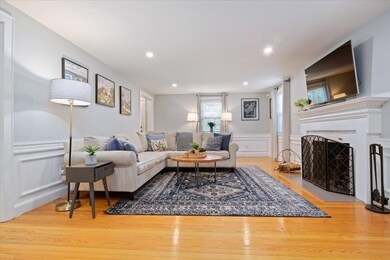 583 Common St, Walpole, MA 02081 - photo 6