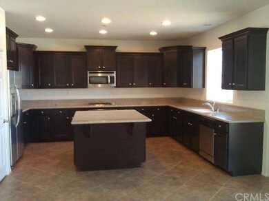 5407 N Valles Dr, San Bernardino, CA 92407 - photo 2