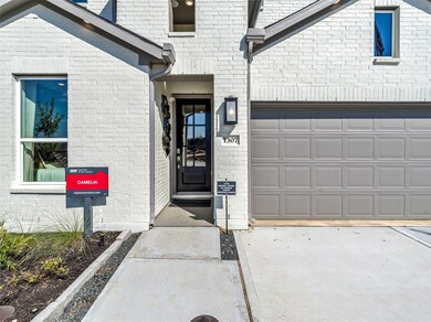 1307 N Yellow Rose Ct, Tomball, TX 77375 - photo 2