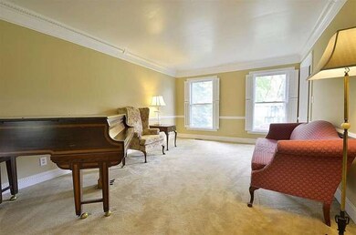 837 Viking Dr, Batavia, IL 60510 - photo 5