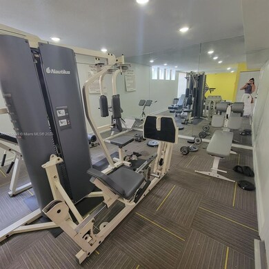 6272 NW 186th St unit 201, Hialeah, FL 33015 - photo 5