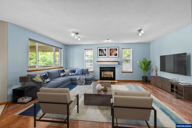 1632 Berndt Hill Dr S, Salem, OR 97302 - photo 2