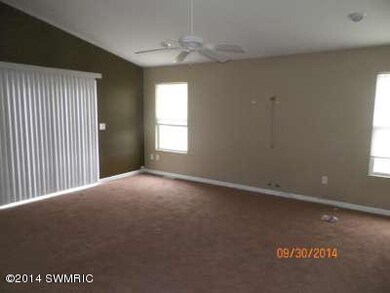 greenview- living rm view 2