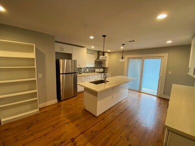 3209 Milburn St, Houston, TX 77021 - photo 4