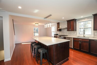 17 Red Deer Rd, Londonderry, NH 03053 - photo 3