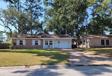 10535 Hollyglen Dr, Houston, TX 77016 - photo 6