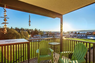 813 S 227th Place unit 4, Des Moines, WA 98198 - photo 2