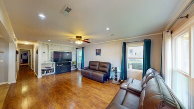 611 Mohican Ave, Dothan, AL 36301 - photo 2