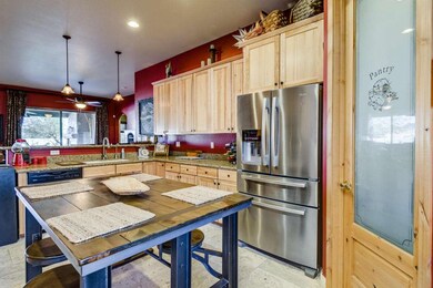 Kitchen (3)