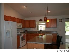 1389 N Burden Pt