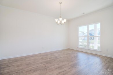 142 Fleming Dr, Statesville, NC 28677 - photo 7