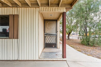 5708 S Loop Ln, Fort Mohave, AZ 86426 - photo 4