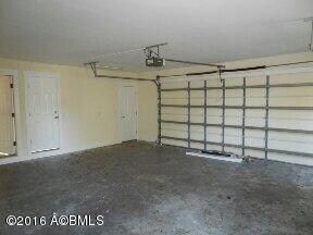 Attached 2 Car Garage