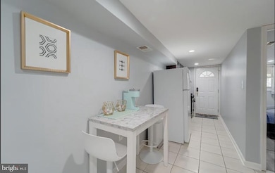 325 57th St NE unit 2-1, Washington, DC 20019 - photo 4