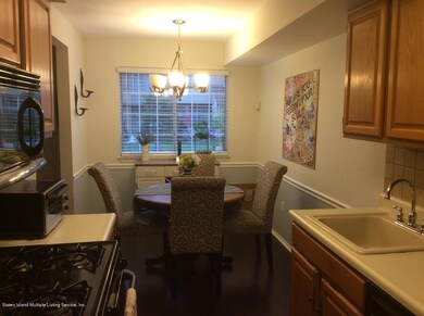 20 Franklin Ln unit D, Staten Island, NY 10306 - photo 7