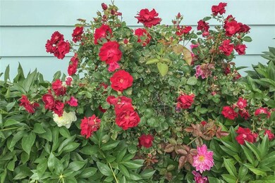 2205 S Mock Ave, Muncie, IN 47302 - photo 2