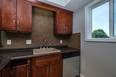 348 Norfolk St unit 3, Cambridge, MA 02139 - photo 7