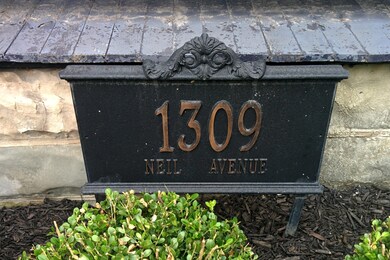 1309