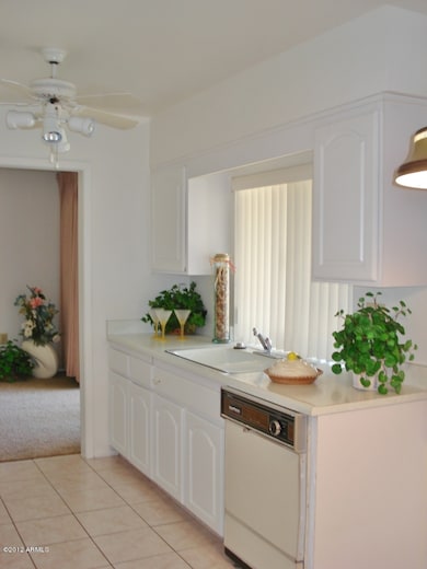 11145 W Emerald Dr, Sun City, AZ 85351 - photo 6