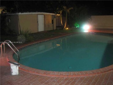 Swimming Pool/Hot Tub/Sauna