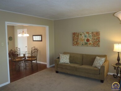 4018 SW 33rd Terrace, Topeka, KS 66614 - photo 3