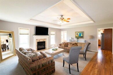 3403 SW 42nd Terrace, Topeka, KS 66610 - photo 4