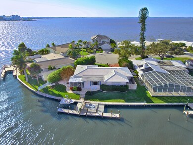 451 Brightwaters Dr Cocoa Beach FL 32931