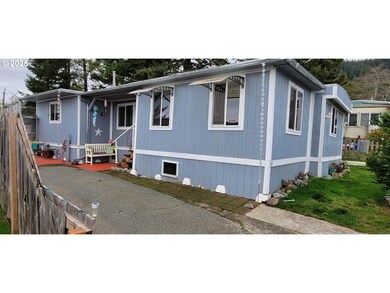 97883 Court St unit 59, Brookings, OR 97415 - photo 4