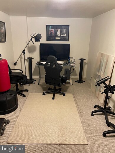 8831 Harkate Way, Randallstown, MD 21133 - photo 6