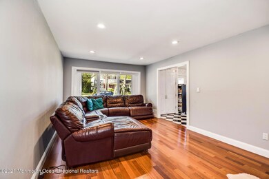 21 Kerry Dr, Hazlet, NJ 07730 - photo 6