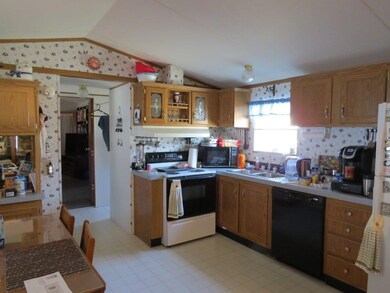 05 kitchen