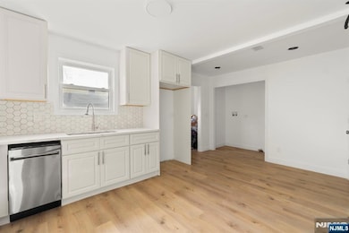 392 Clinton Place, Newark, NJ 07112 - photo 7