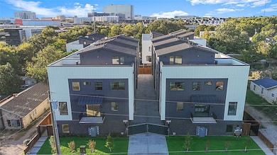 2203 Hondo Ave unit 103, Dallas, TX 75219 - photo 2