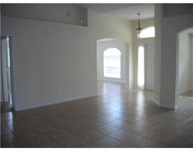 DRANSON LIVING AREA