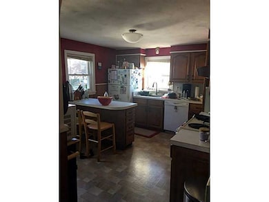 74 Slade St, Pawtucket, RI 02861 - photo 4