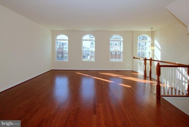 8523 Crooked Tree Ln, Laurel, MD 20724 - photo 3