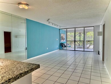 3910 Inverrary Blvd unit 407B, Lauderhill, FL 33319 - photo 3