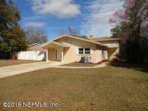 5015 Dian Wood Dr E, Jacksonville, FL 32210 - photo 7