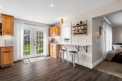 Great Snack Bar & Patio Access