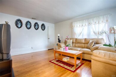 816 N 22nd St, Allentown, PA 18104 - photo 2