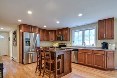 1 Pine Oak St, Holliston, MA 01746 - photo 3