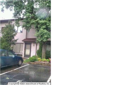 404 Lisk Ave unit A, Staten Island, NY 10303 - photo 3