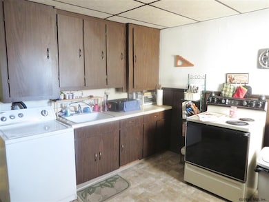 327 5th Ave, Troy, NY 12182 - photo 2