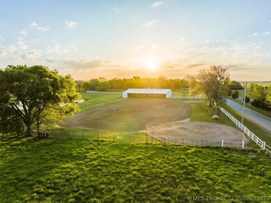 7475 Garfield Rd, Beggs, OK 74421 - photo 5