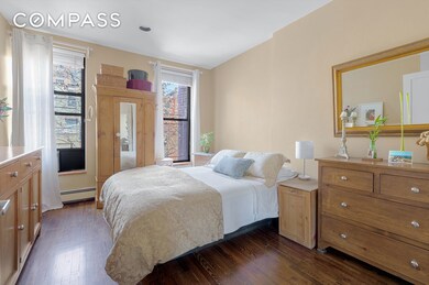161 W 71st St unit 4, New York, NY 10023 - photo 6
